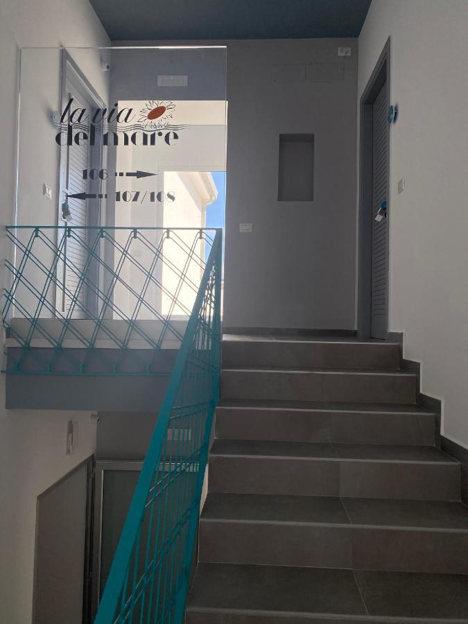 Apartamento La Via Del Mare Licola Exterior foto