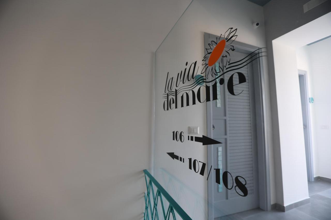 Apartamento La Via Del Mare Licola Exterior foto
